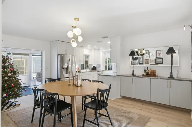 $750,000 | 403 Highwood Circle, Jupiter, FL 33458