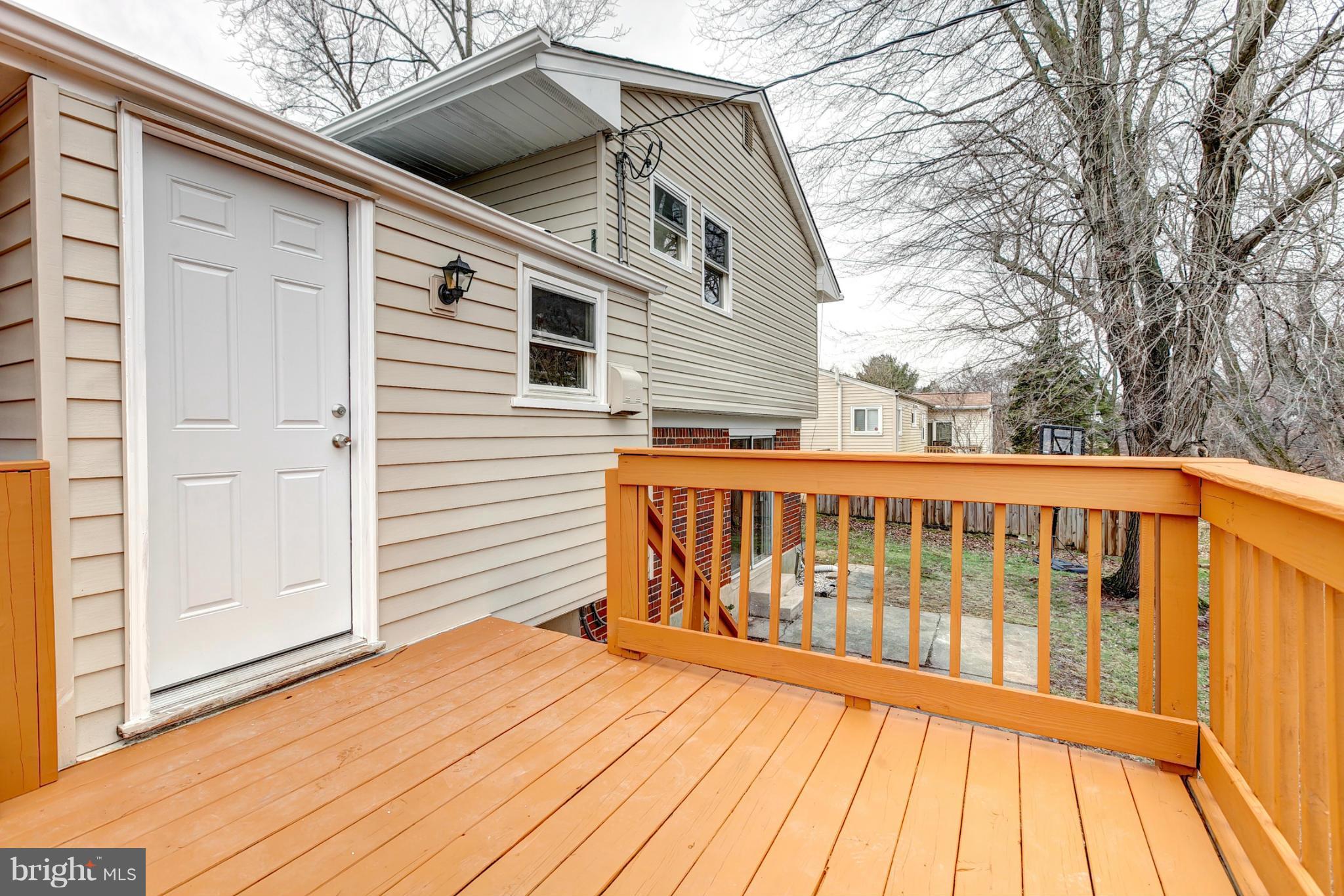 3526 Cabot Road Randallstown, MD 21133 - Photo 26 of 30 Rear Deck