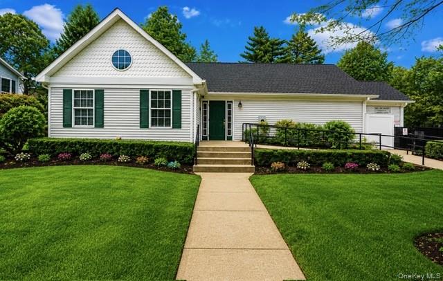 39 Merrimack Road Smithtown, NY 11787 - Photo 7 of 12 Clubhouse with Gym