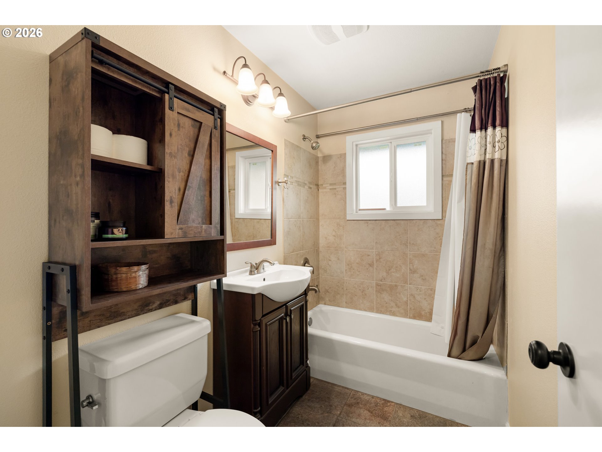 12619 Northeast Multnomah Street Portland, OR 97230 - Photo 19 of 28