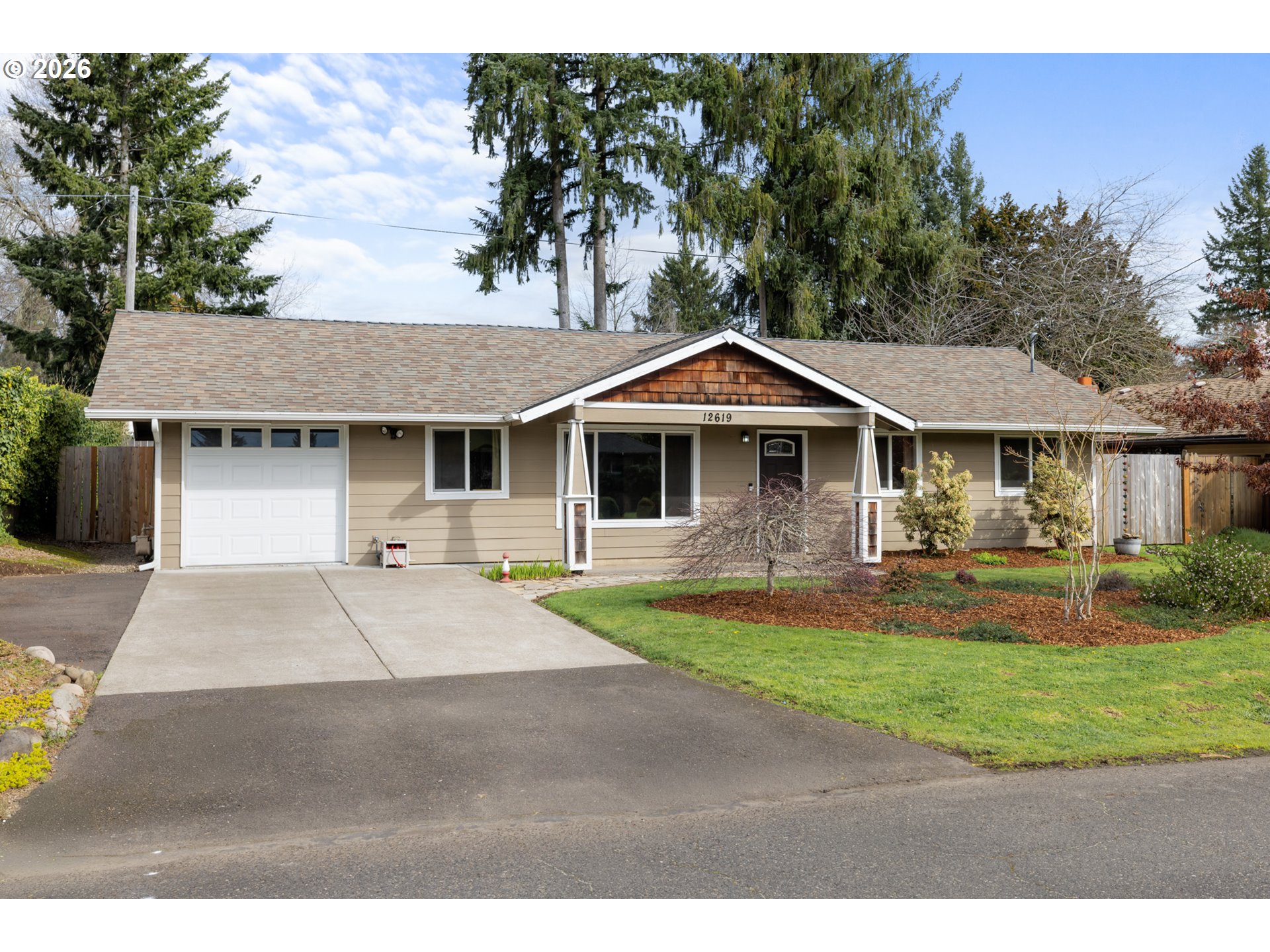 12619 Northeast Multnomah Street Portland, OR 97230 - Photo 27 of 28