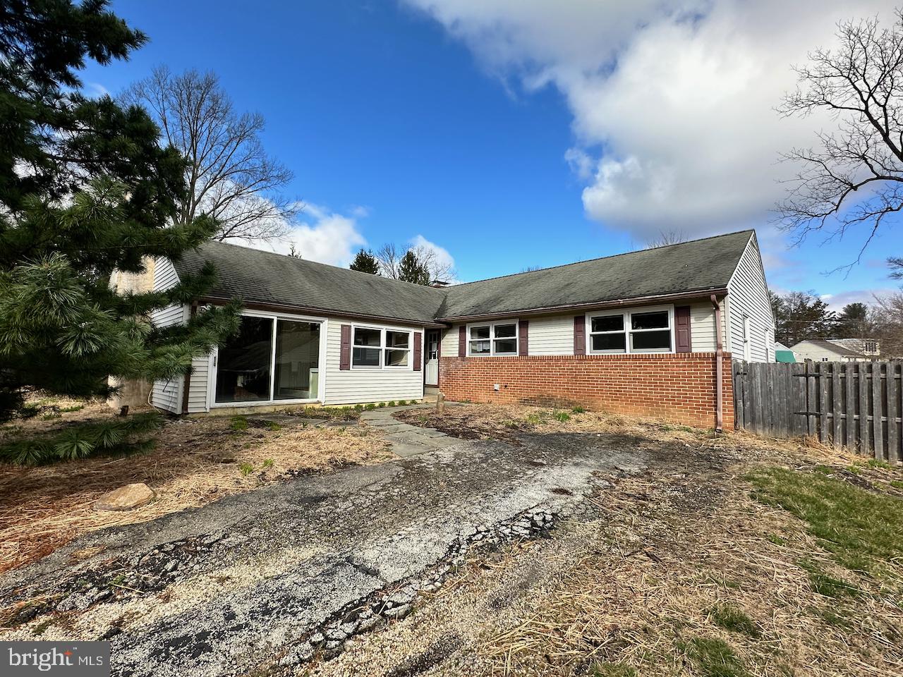 61 Devon Road Paoli, PA 19301 - Photo 2 of 25 front view of a house with a yard