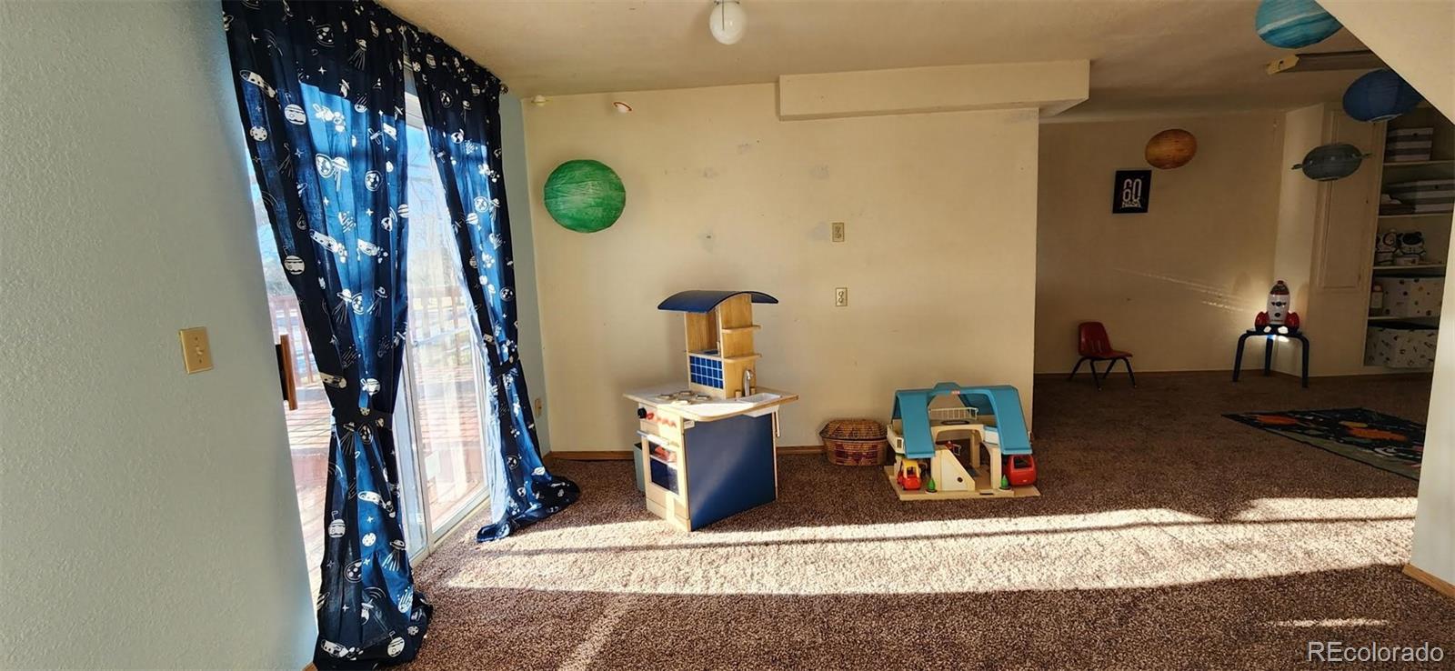 8901 Bermuda Run Circle Highlands Ranch, CO 80130 - Photo 8 of 17 a view of walk in closet