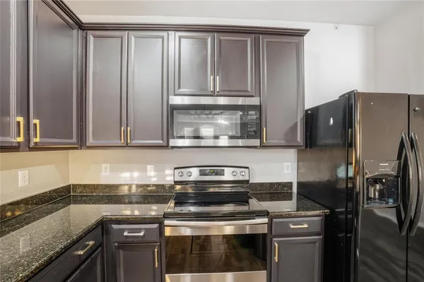 $2,500 | 8101 Kurgan Trail, Fort Worth, TX 76131