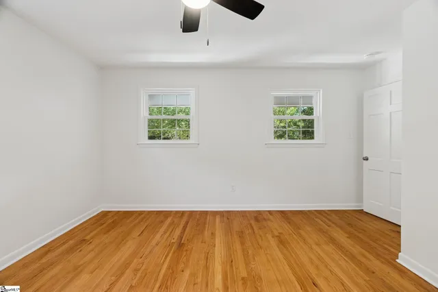 $599,900 | 404 Mockingbird Lane, Spartanburg, SC 29307