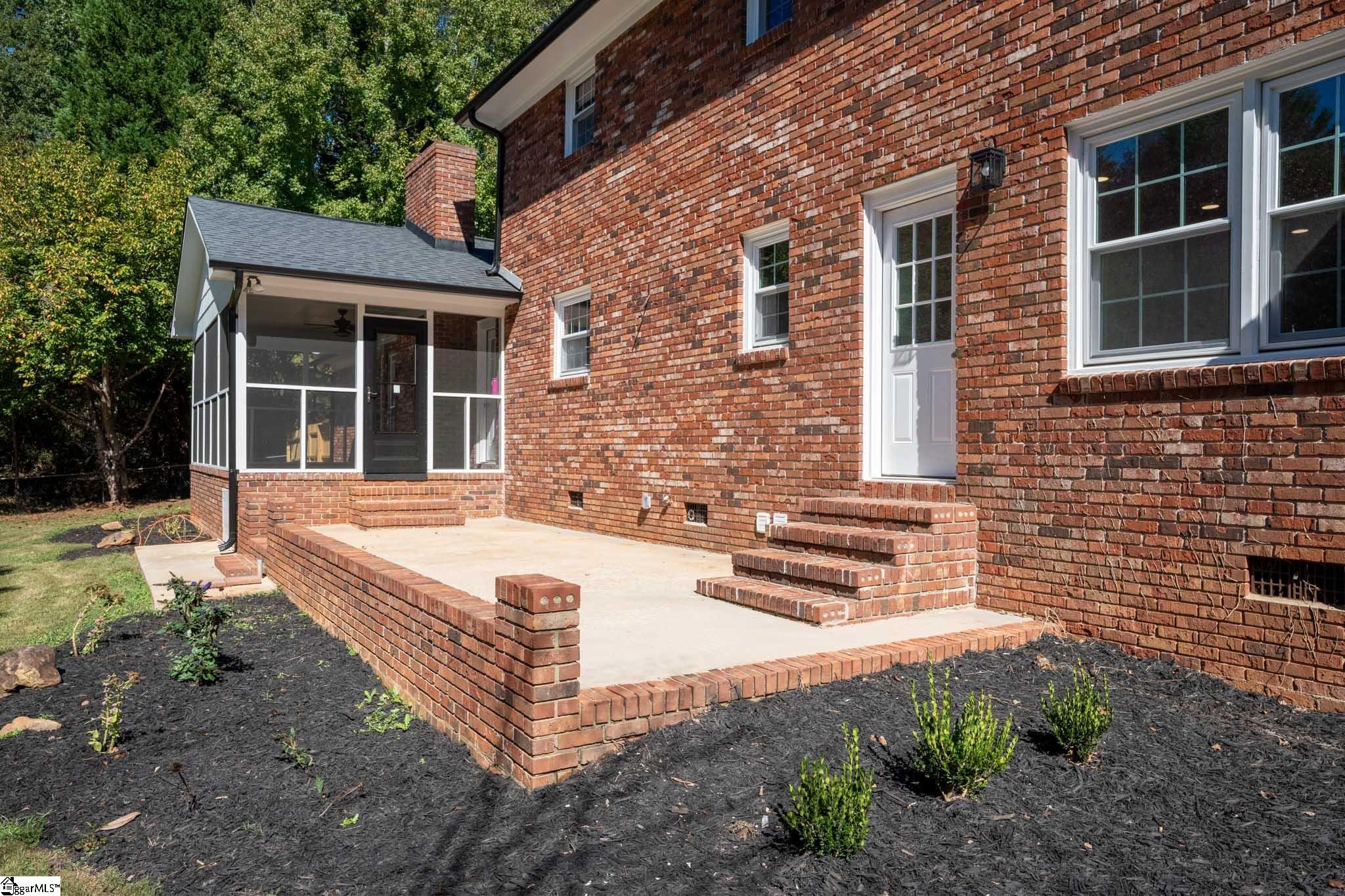 404 Mockingbird Lane Spartanburg, SC 29307 - Photo 26 of 48