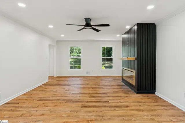 $599,900 | 404 Mockingbird Lane, Spartanburg, SC 29307