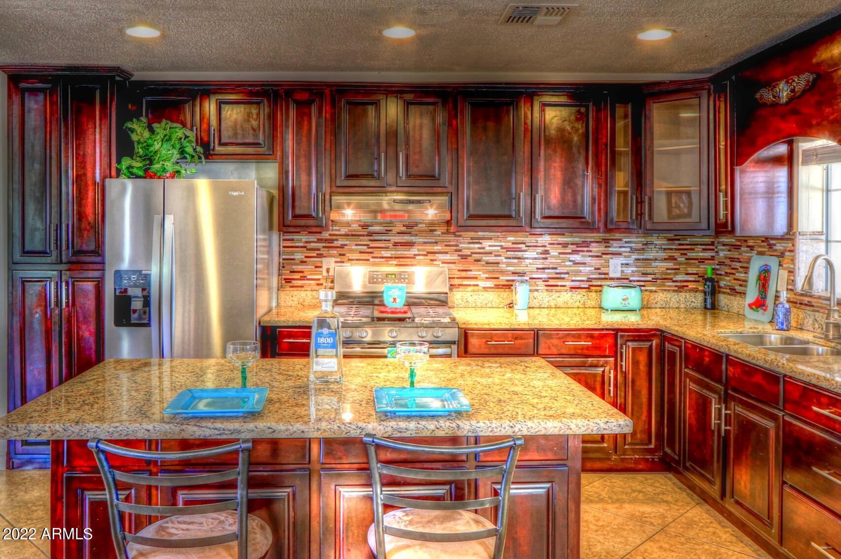 16350 North Johnson Road Maricopa, AZ 85139 - Photo 3 of 59 kitchen