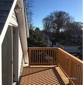 5 Durando Place Bridgeport, CT 06605 - Photo 15 of 27