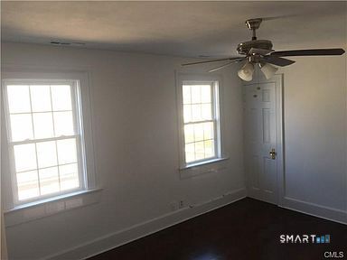 5 Durando Place Bridgeport, CT 06605 - Photo 19 of 27