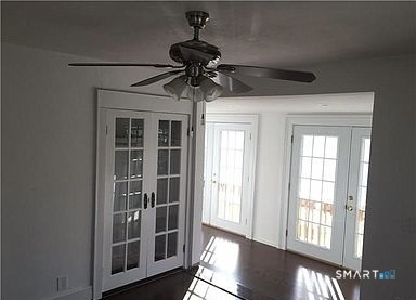 5 Durando Place Bridgeport, CT 06605 - Photo 8 of 27