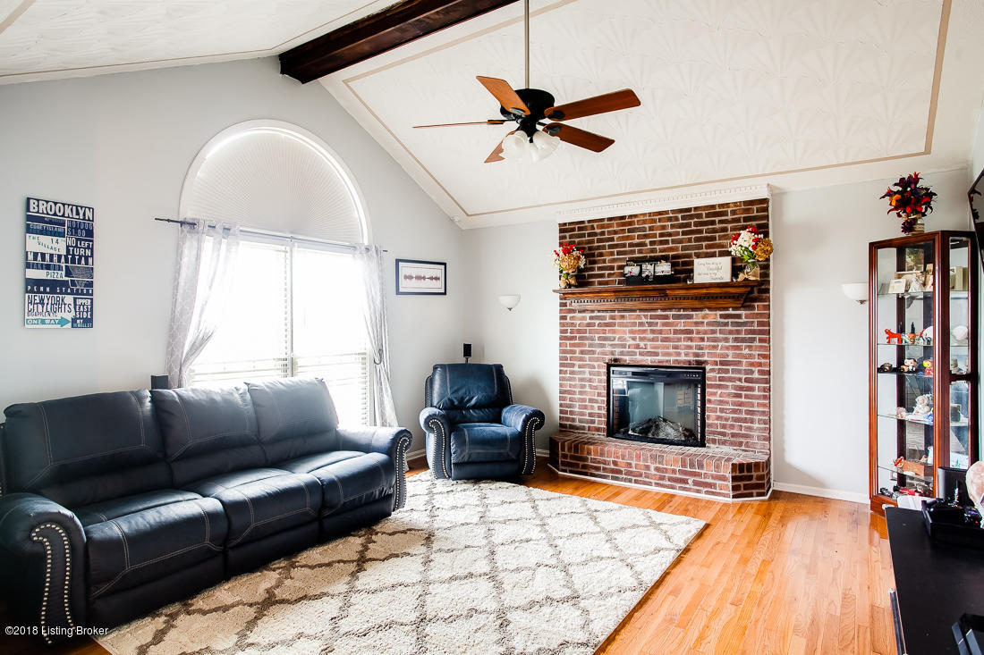 7906 Cedar Grove Road Shepherdsville, KY 40165 - Photo 6 of 28 7906 Cedar Grove Rd-6
