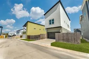 $3,600 | 6304 Toscana Avenue, Austin, TX 78724