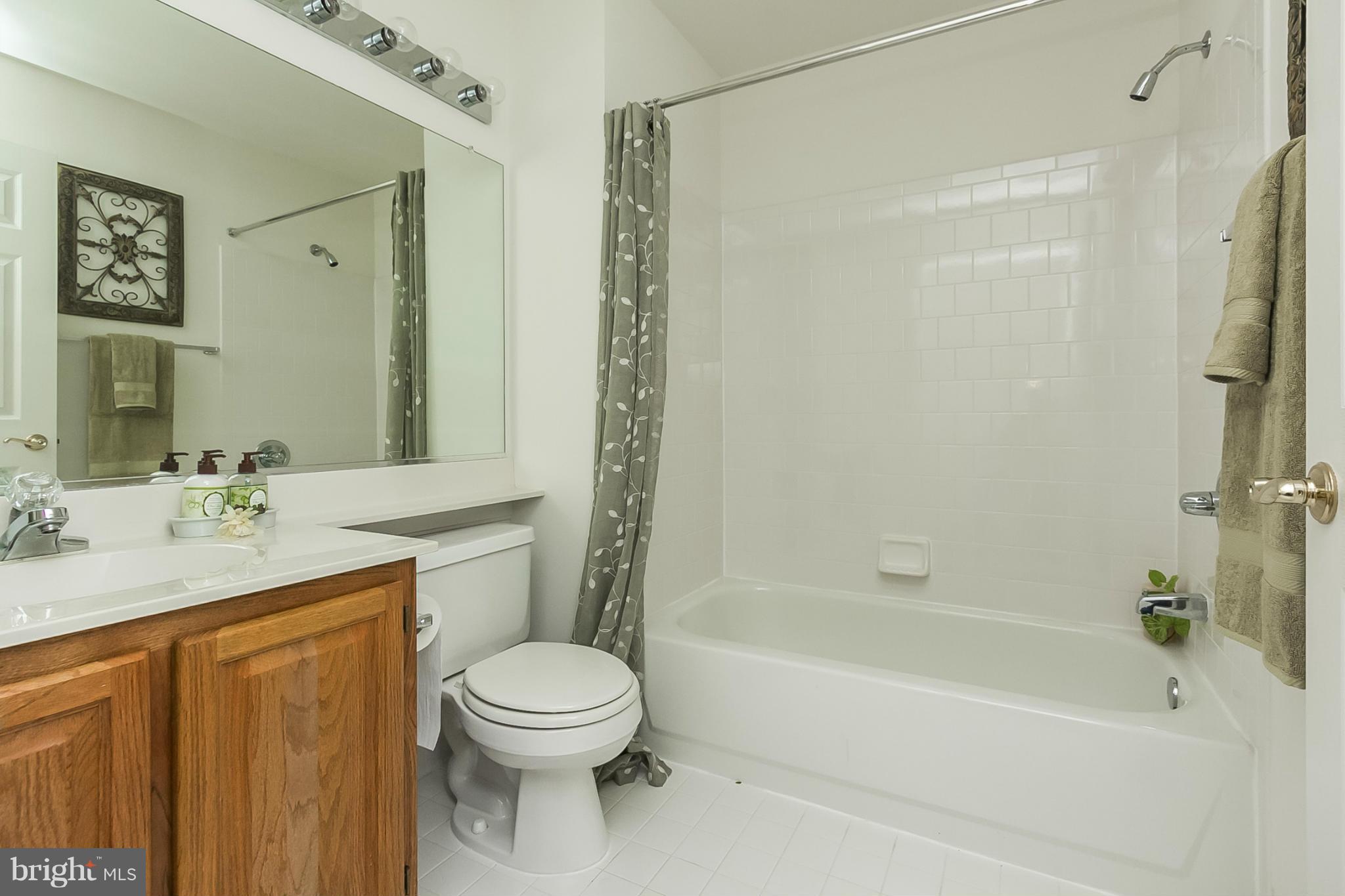 3901 Darleigh Road, Unit 2D Nottingham, MD 21236 - Photo 14 of 23 Bath