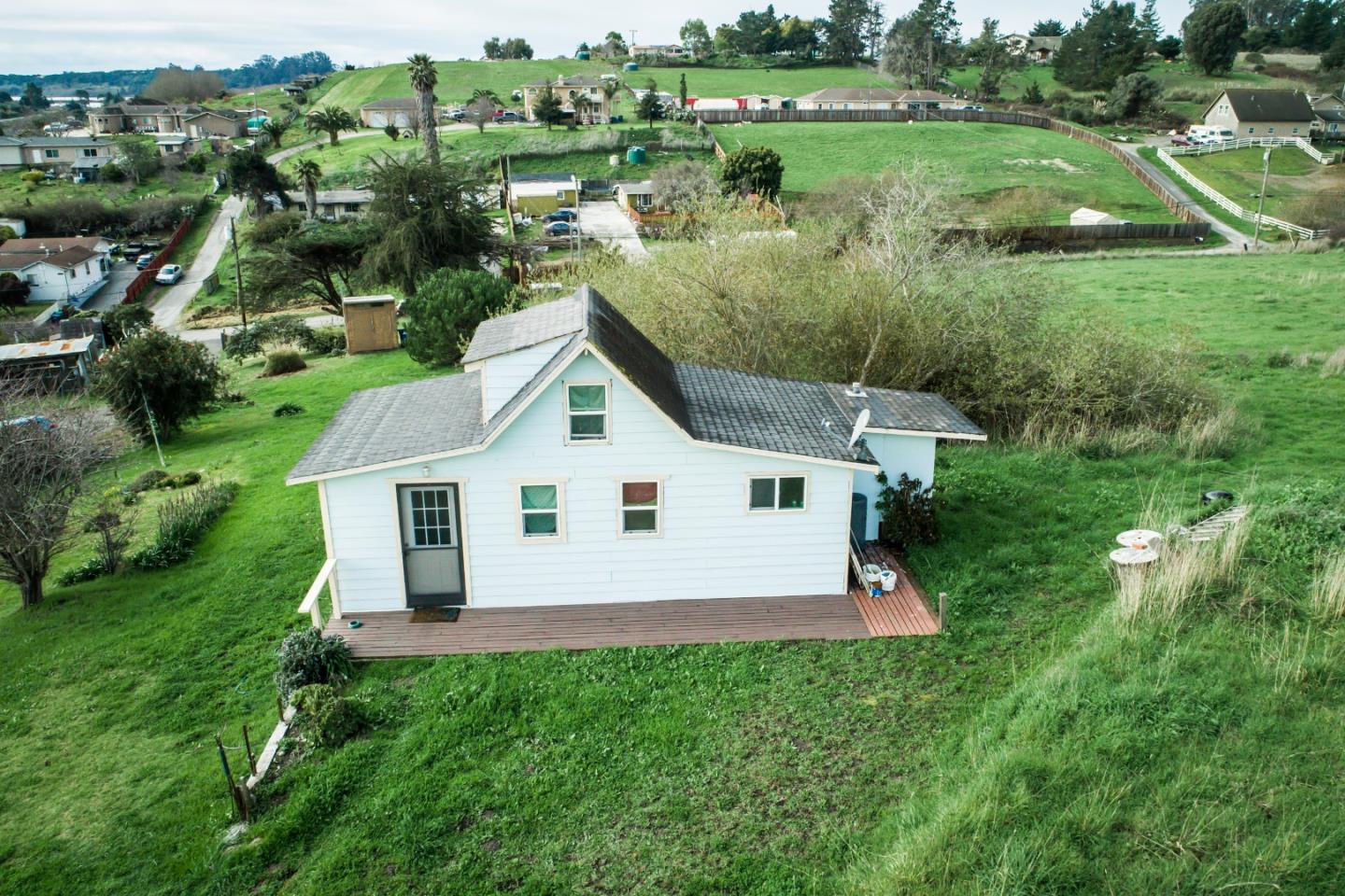 22 Spring Road Watsonville, CA 95076 - Photo 23 of 31