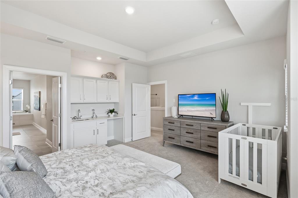 389 Gowdy Road Sarasota, FL 34237 - Photo 15 of 39