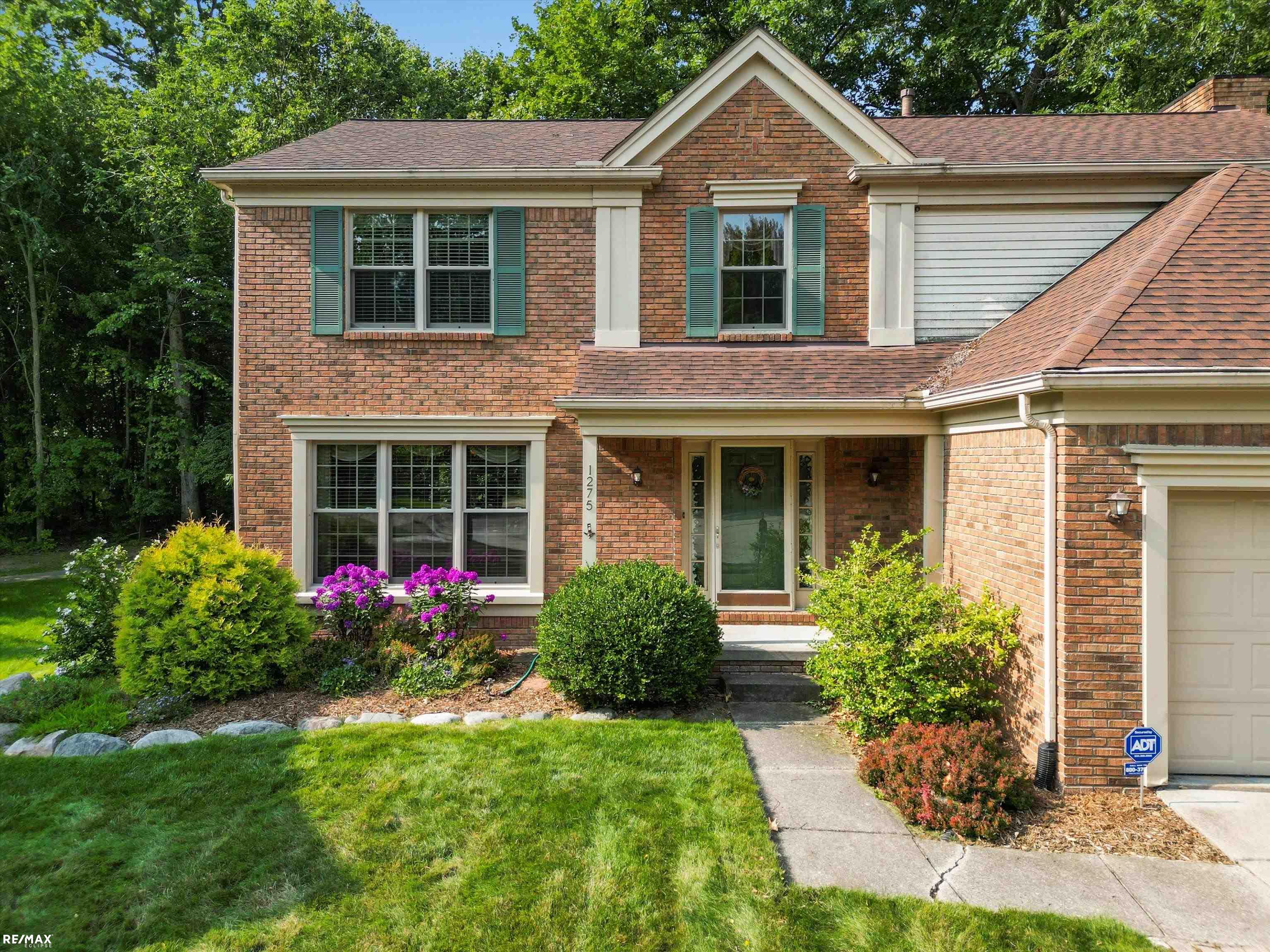 1275 Thames Court Rochester Hills, MI 48307 - Photo 14 of 43