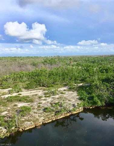 $5,800 | 3770 Park Avenue, Big Pine Key, FL 33043