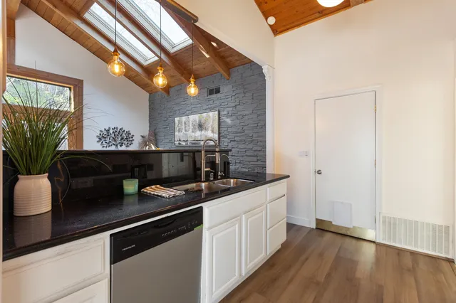 $659,000 | 116 Greeves Street, Vallejo, CA 94591