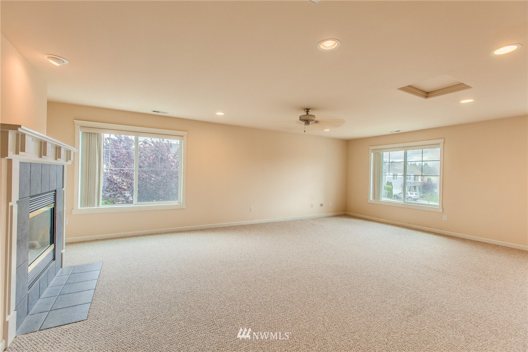 3733 154th Place Southeast Bothell, WA 98012 - Photo 10 of 22