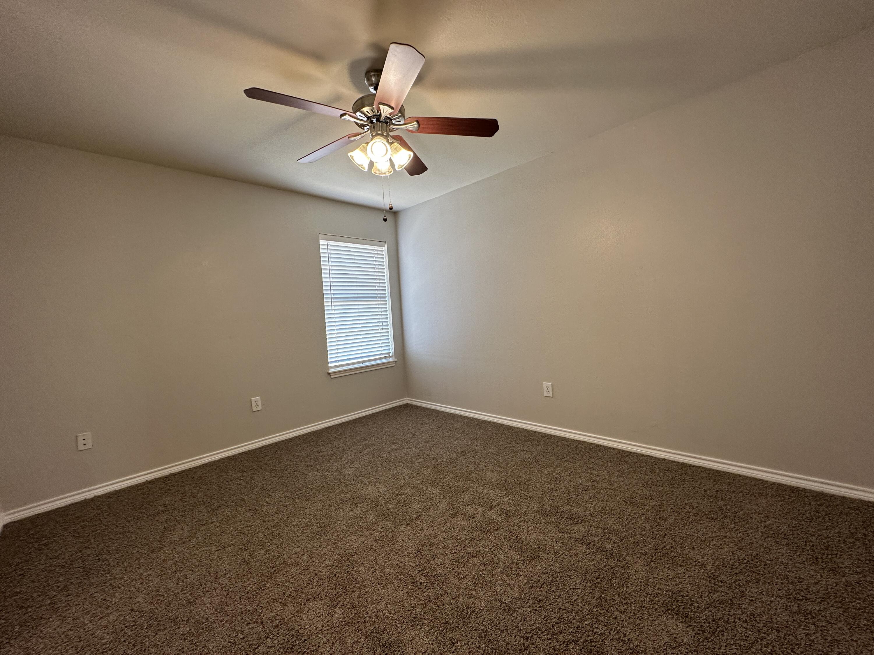 6015 3rd Street, Unit B Lubbock, TX 79416 - Photo 6 of 12 IMG_0060