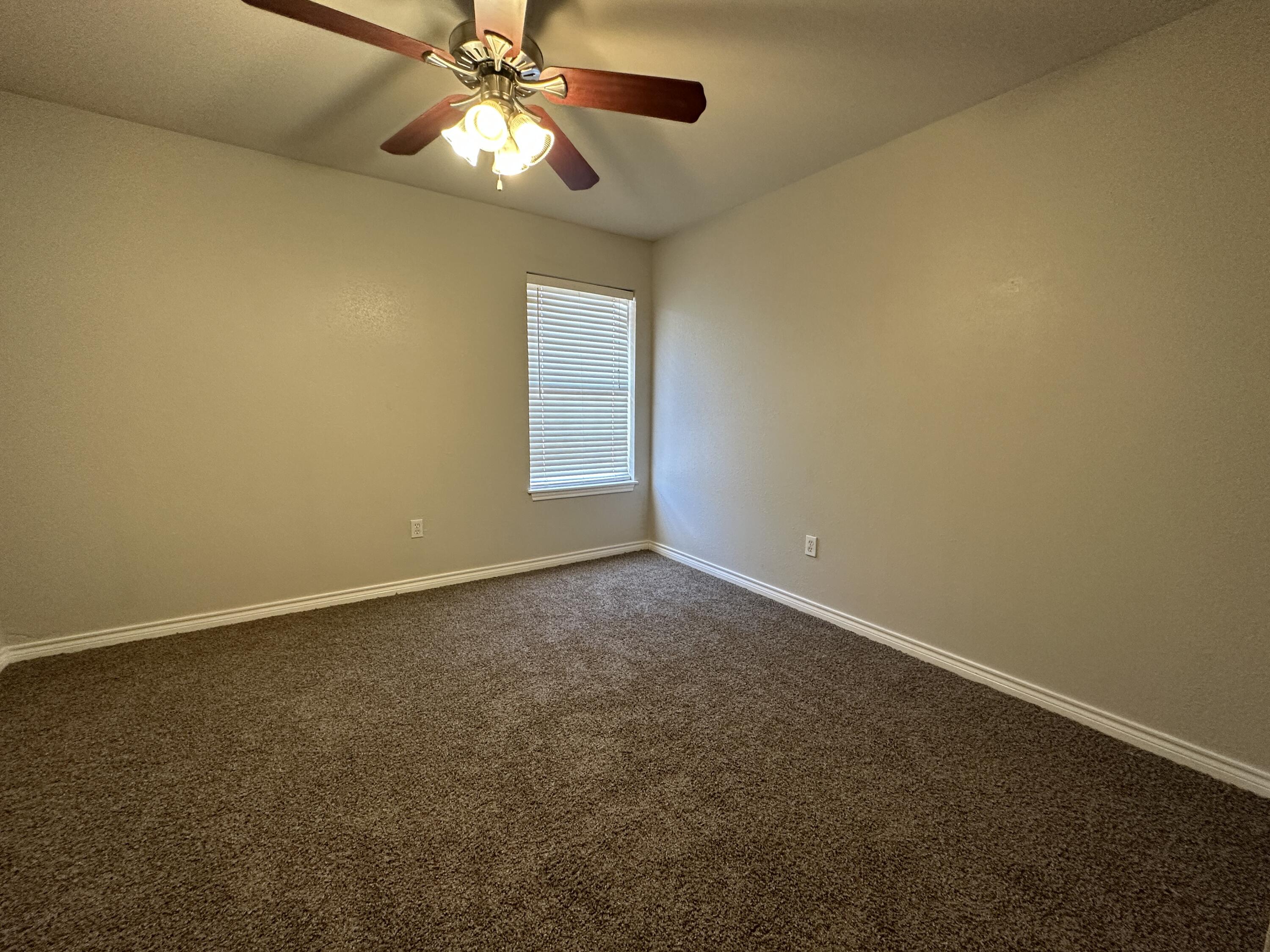 6015 3rd Street, Unit B Lubbock, TX 79416 - Photo 9 of 12 IMG_0064