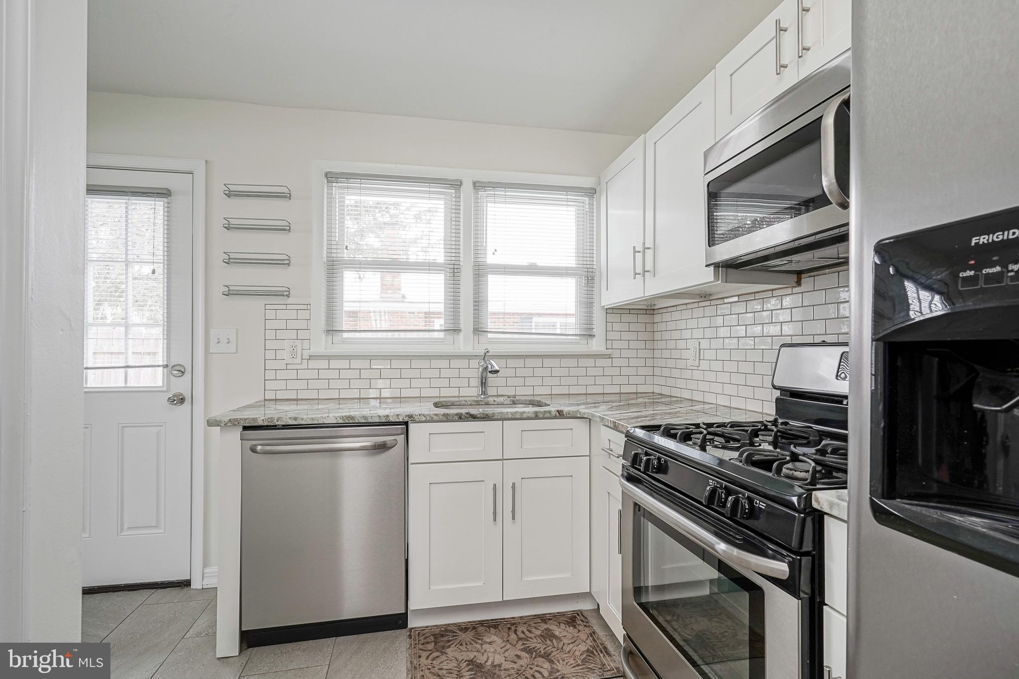 20 Landing Road Blackwood, NJ 08012 - Photo 12 of 30