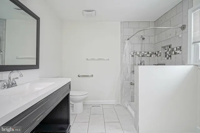 $3,000 | 20 Landing Road, Blackwood, NJ 08012