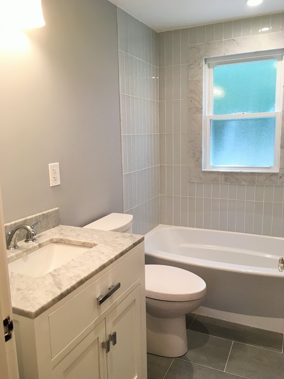 25 Homestead Road Lynnfield, MA 01940 - Photo 9 of 23 Gallery Image 9