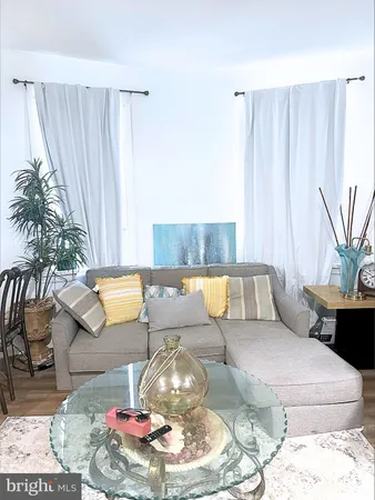 $1,250 | 1617 B Moreland Avenue, Baltimore, MD 21216