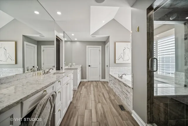 $2,100,000 | 5521 Churchill Lane, Libertyville, IL 60048