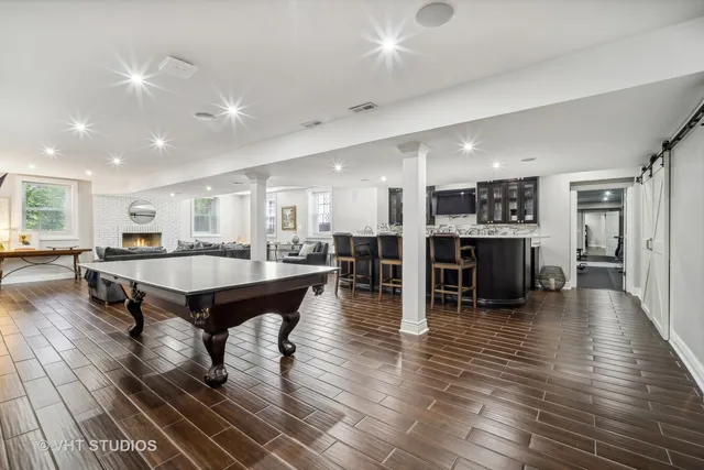 $2,100,000 | 5521 Churchill Lane, Libertyville, IL 60048