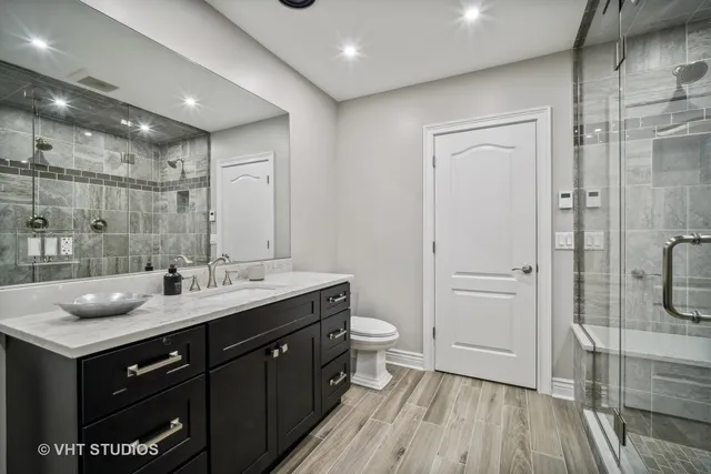 $2,100,000 | 5521 Churchill Lane, Libertyville, IL 60048