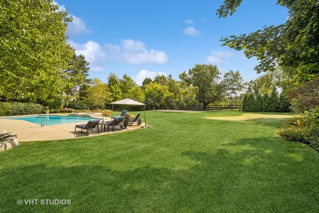 $2,100,000 | 5521 Churchill Lane, Libertyville, IL 60048