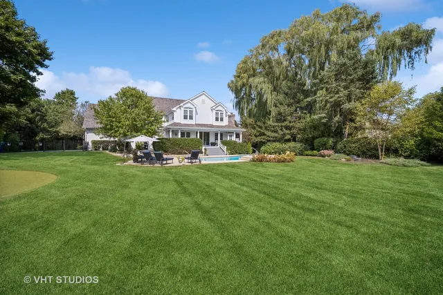 $2,100,000 | 5521 Churchill Lane, Libertyville, IL 60048