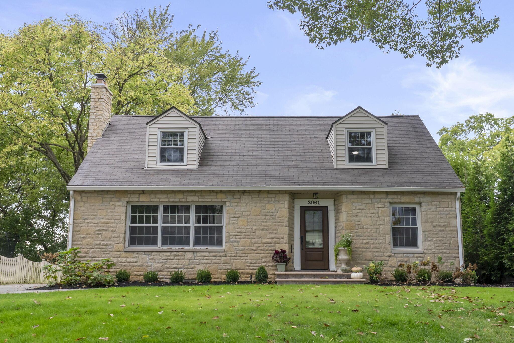 2061 Ellington Road Columbus, OH 43221 - Photo 1 of 1 1-web-or-mls-DSC07702