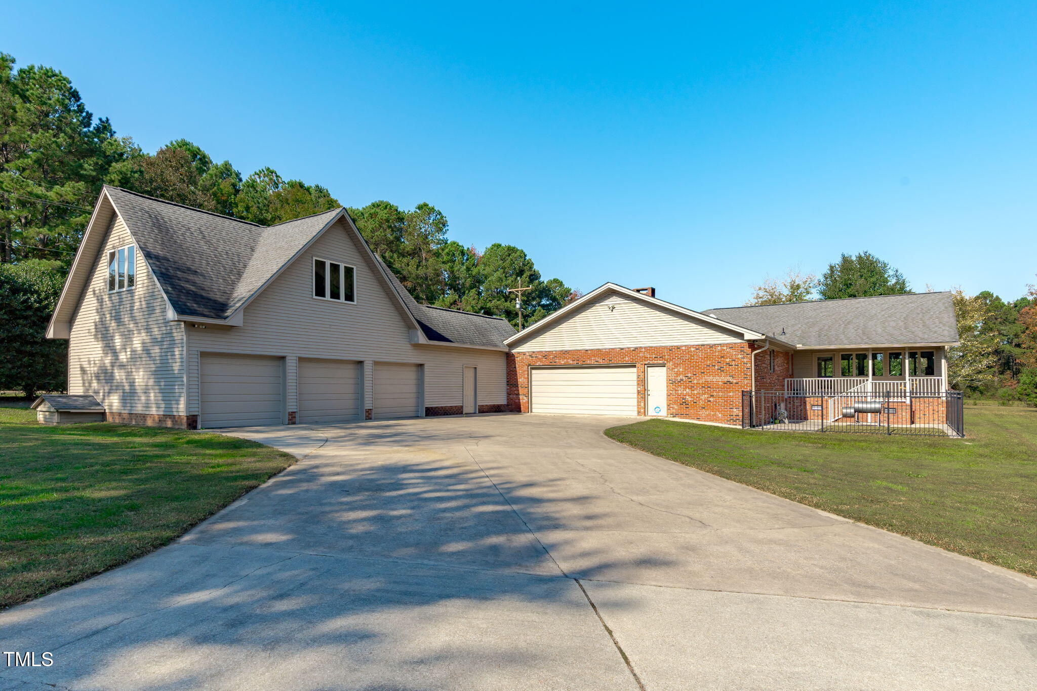 411 Tant Road Zebulon, NC 27597 - Photo 3 of 48 B-15