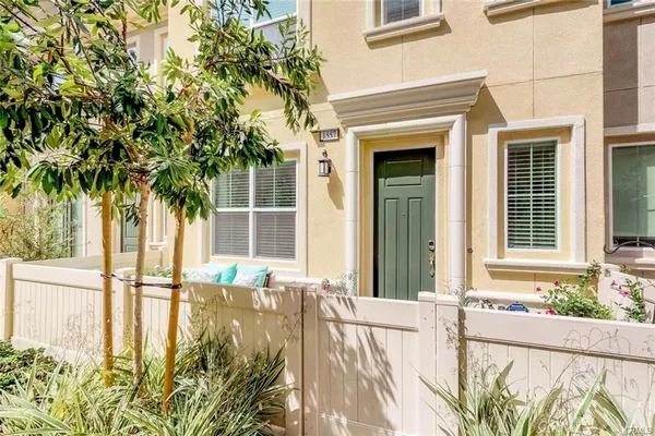 $815,000 | 1557 East Lincoln Avenue, Anaheim, CA 92805