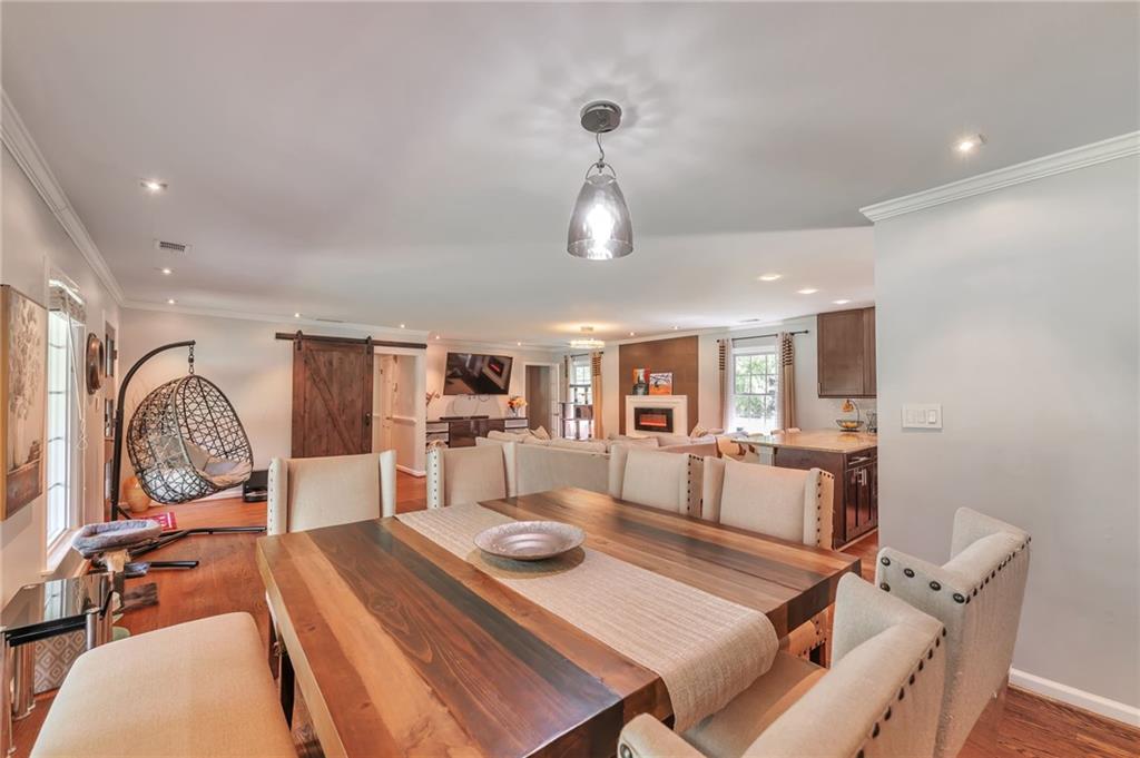 1651 Murdock Road Marietta, GA 30062 - Photo 9 of 30