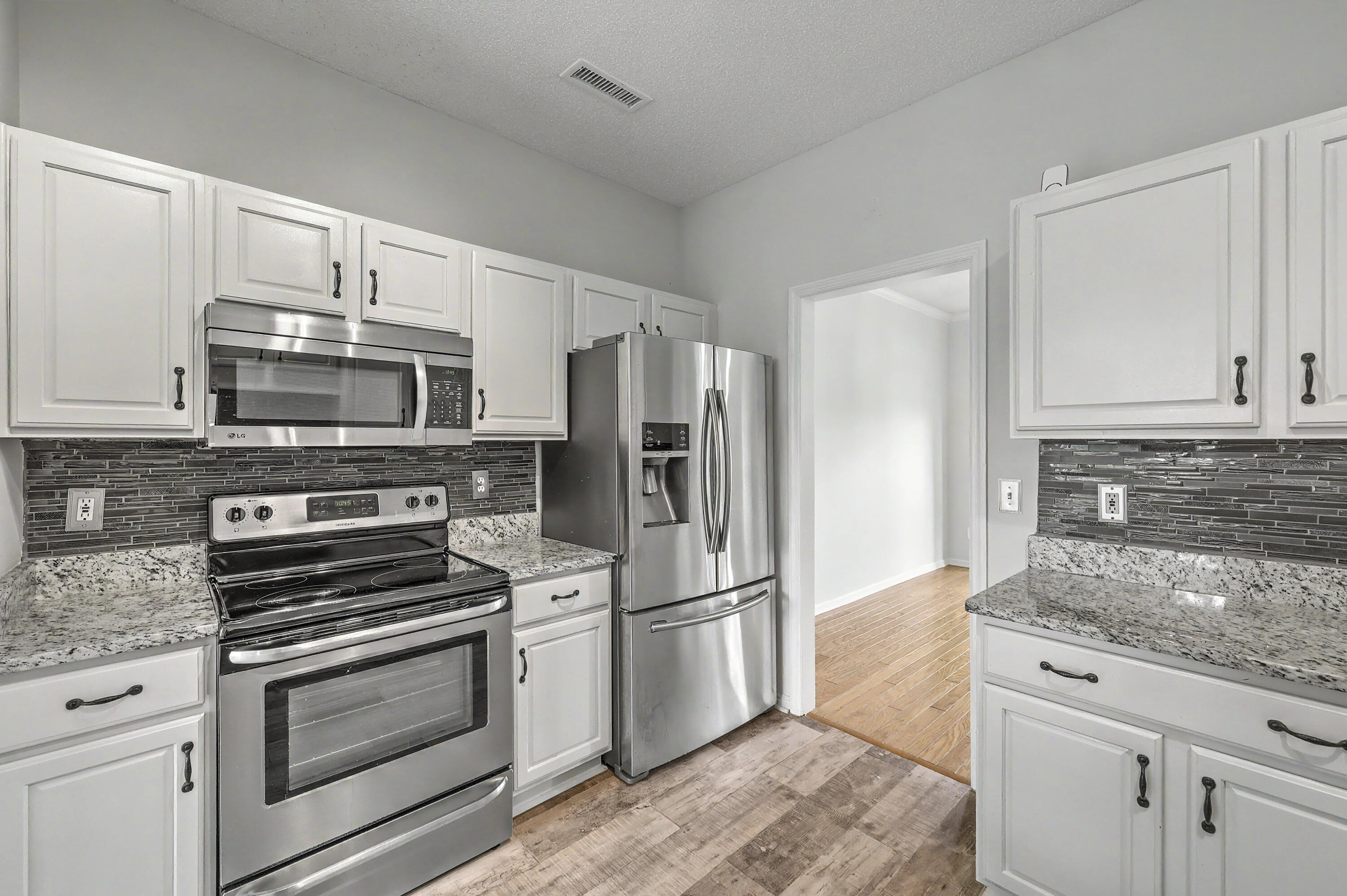 5063 Weatherstone Road Charleston, SC 29414 - Photo 37 of 59 5063 Weatherstone00_1_2_3_4_5_6