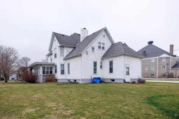 $249,900 | 128 East Main Street, Brook, IN 47922