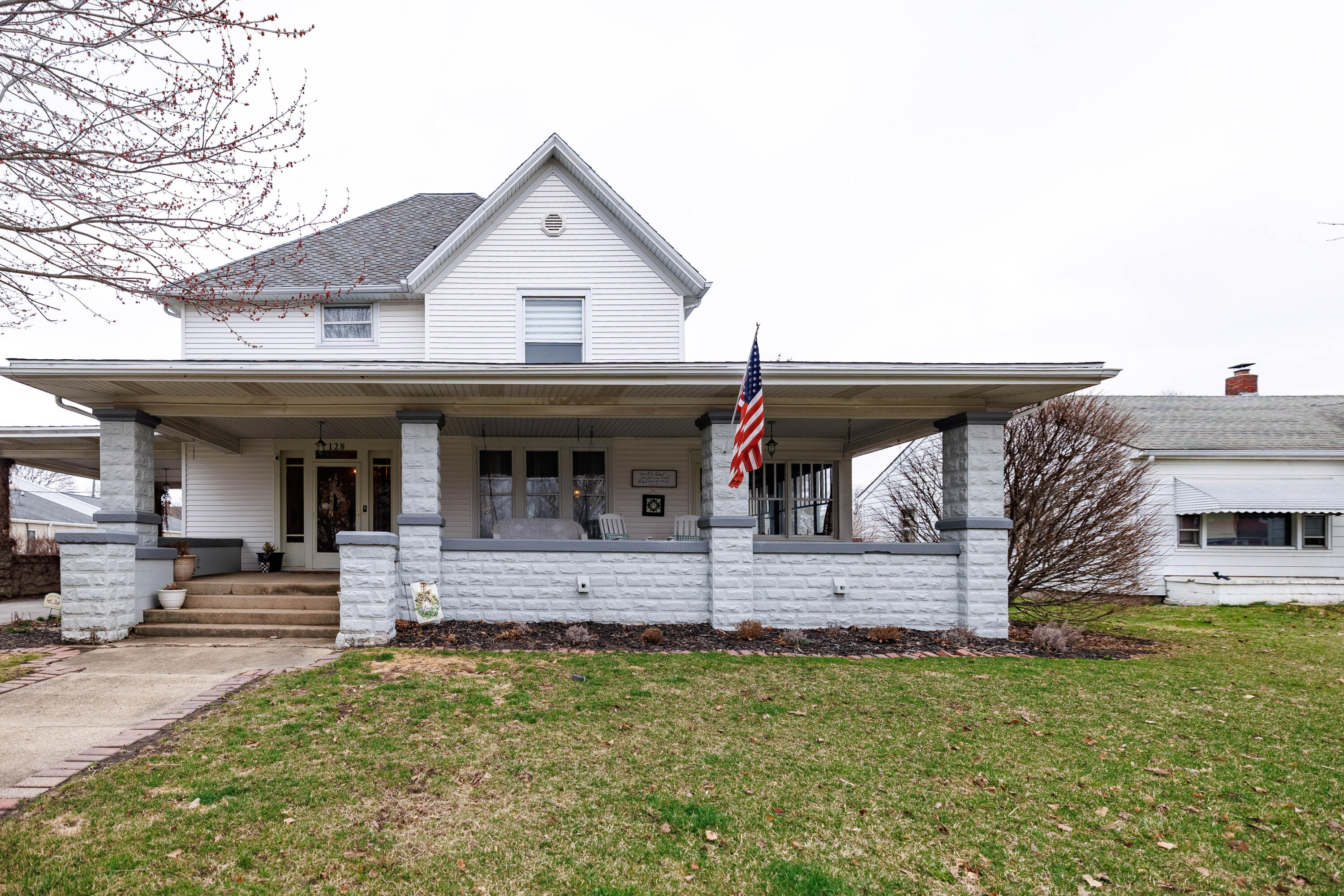 128 East Main Street Brook, IN 47922 - Photo 10 of 68 3000x2000