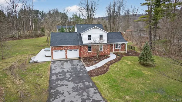 $550,000 | 2440 Falls Road, Marcellus, NY 13108