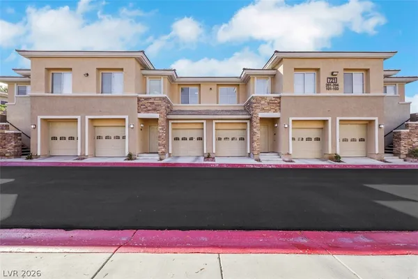 $1,900 | 721 Peachy Canyon Circle, Unit 203, Las Vegas, NV 89144