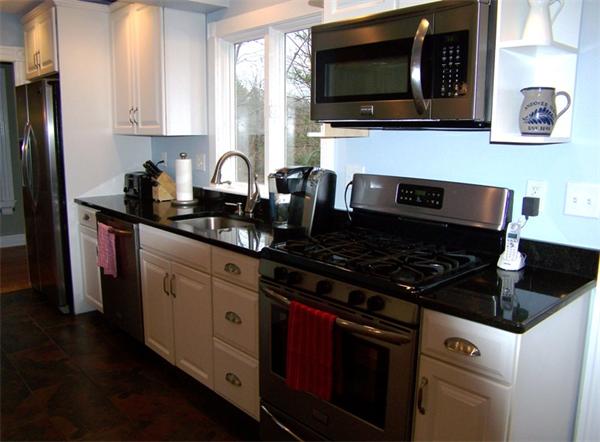 26 Clark Road Andover, MA 01810 - Photo 15 of 30 Gallery Image 15