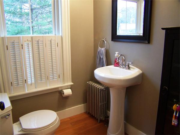 26 Clark Road Andover, MA 01810 - Photo 16 of 30 Gallery Image 16