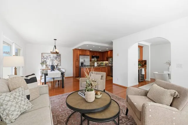 $995,000 | 1835 Pleasantdale Drive, Encinitas, CA 92024