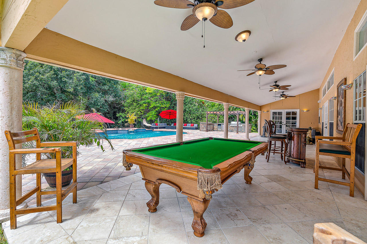 1712 Southeast Colony Way Jupiter, FL 33478 - Photo 17 of 21 Pool Area