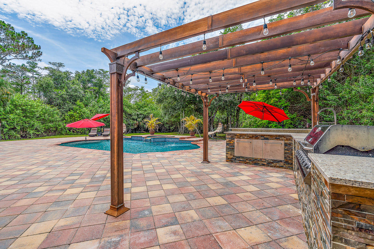 1712 Southeast Colony Way Jupiter, FL 33478 - Photo 2 of 21 Pool Area