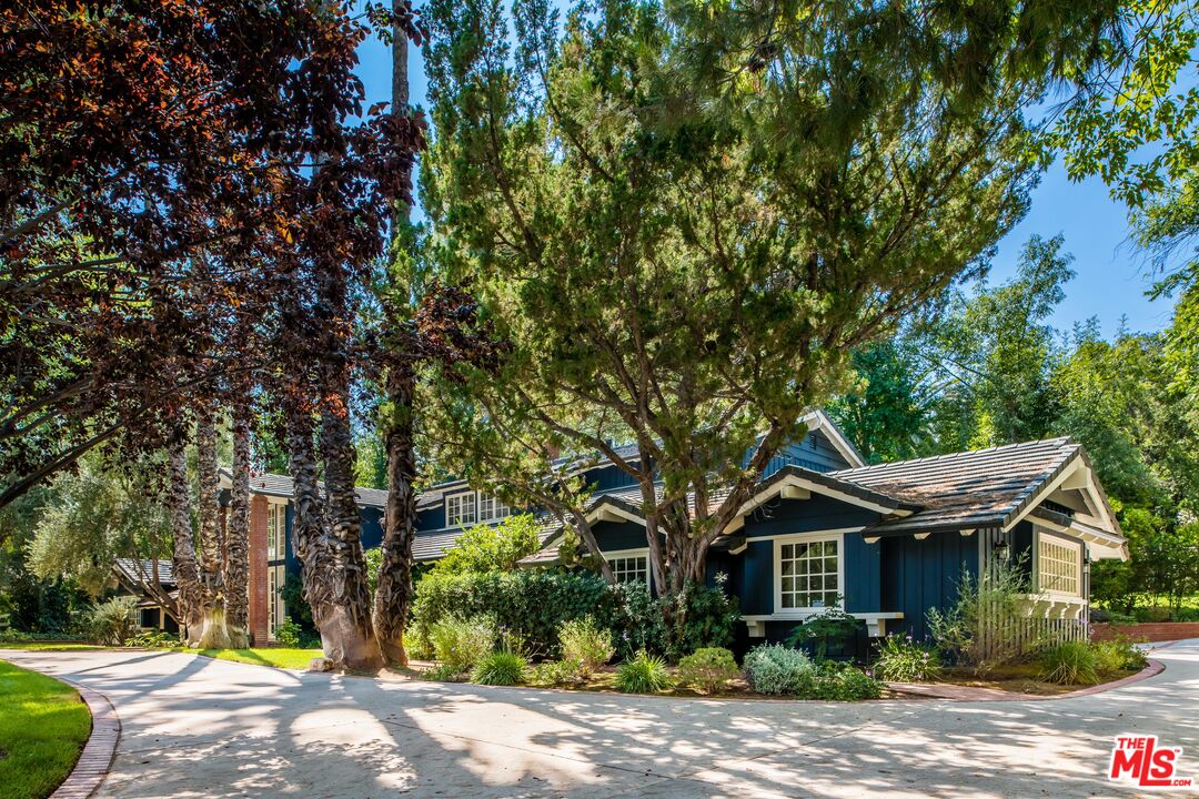 5255 Round Meadow Road Hidden Hills, CA 91302 - Photo 1 of 26 Gallery Image 1